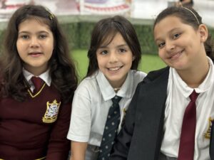 A educação bilíngue como fio condutor da conexão do cidadão com o mundo